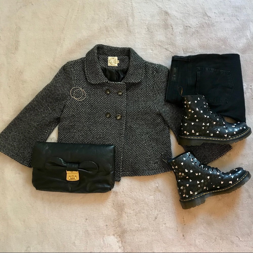 Anthropologie Women’s Chic Cropped Coat Black & White